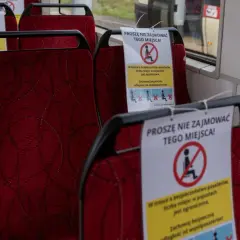 Ile jest miejsc z tyłu w autokarze? Zaskakujące fakty o siedzeniach