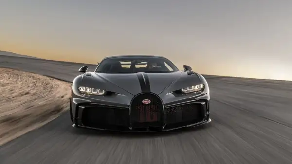 Ile ma koni Bugatti Chiron? Zaskakujące osiągi i moc silnika